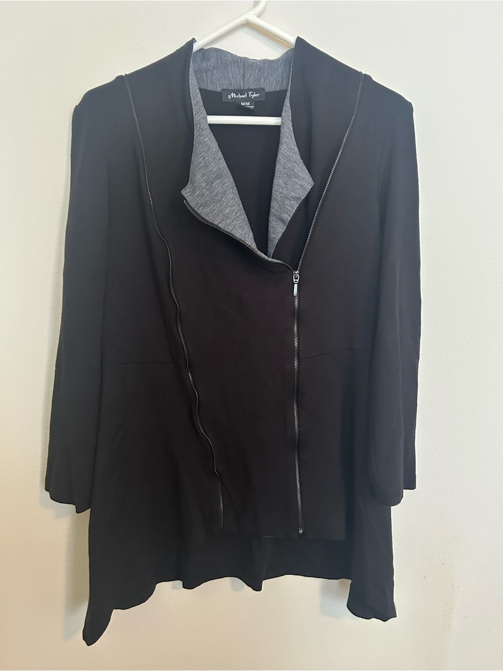 Michael Tyler size M asymmetrical zipper sweater